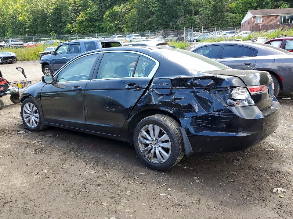 62913106 :رقم المزاد ، 1HGCP2F85BA041255 vin ، 2011 Honda Accord مزاد بيع