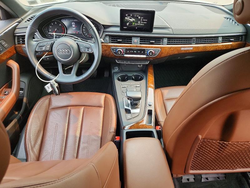 Продажа на аукционе авто 2019 Audi A4, vin: WAUDNAF45KN018872, номер лота: 61043486