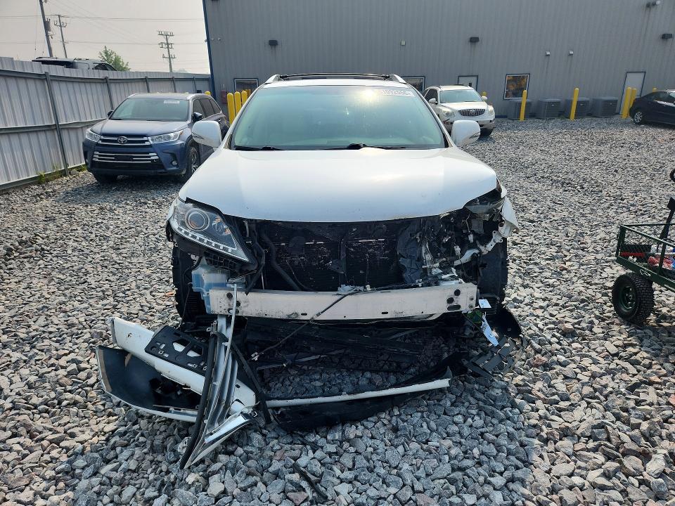 61092556 :رقم المزاد ، 2T2BC1BA2FC007215 vin ، 2015 Lexus Rx مزاد بيع