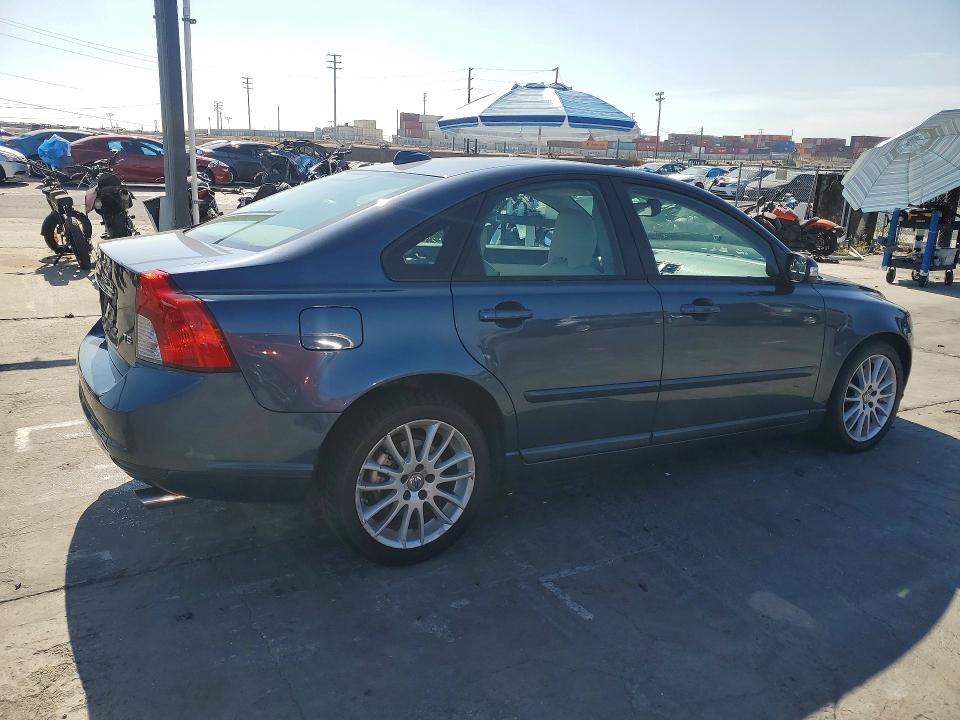 Auction sale of the 2011 Volvo S40, vin: YV1672MS9B2535262, lot number: 63528556