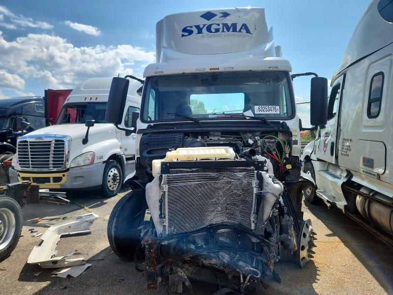 63253476 :رقم المزاد ، 4V4WC9EG6PN340122 vin ، 2023 Volvo Vnr مزاد بيع