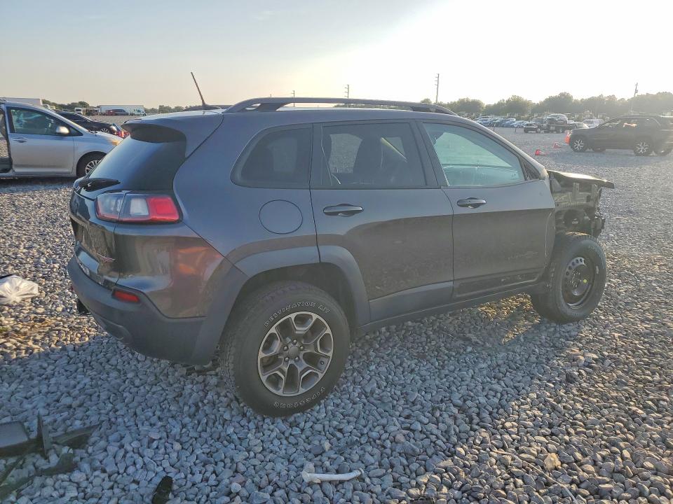 2020 Jeep Cherokee მანქანა იყიდება აუქციონზე, vin: 1C4PJMBXXLD513038, აუქციონის ნომერი: 59674026
