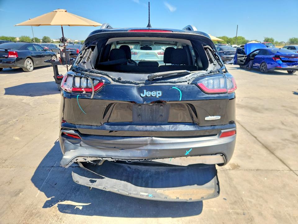 2019 Jeep Cherokee მანქანა იყიდება აუქციონზე, vin: 1C4PJLCB6KD221088, აუქციონის ნომერი: 62578856