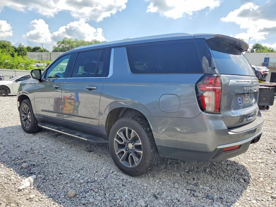 60644016 :رقم المزاد ، 1GNSKCKD8MR363367 vin ، 2021 Chevrolet Suburban مزاد بيع
