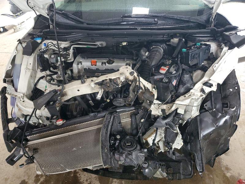 2014 Honda Cr-v მანქანა იყიდება აუქციონზე, vin: 5J6RM4H52EL085605, აუქციონის ნომერი: 61848846