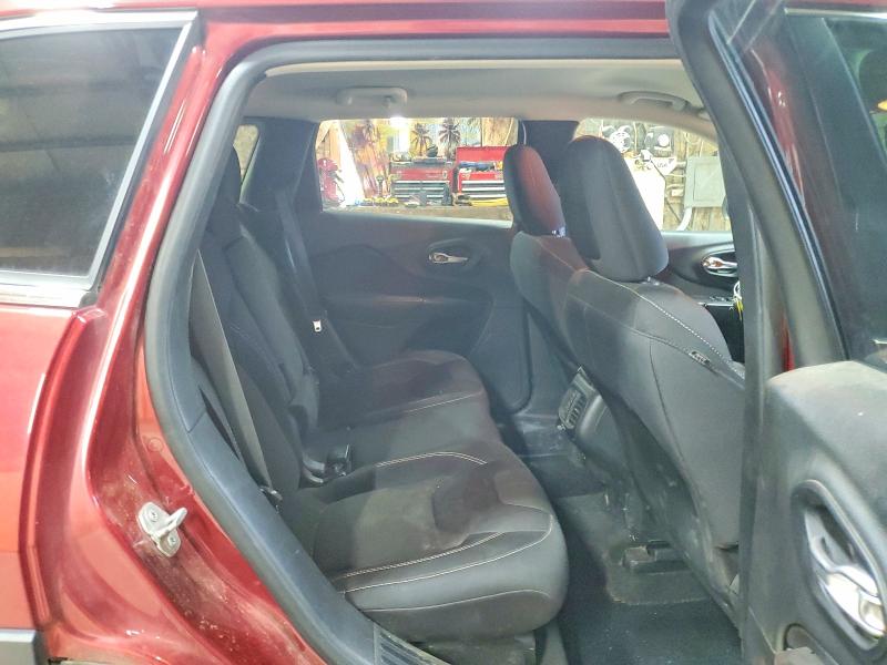 62666416 :رقم المزاد ، 1C4PJMCB3FW715358 vin ، 2015 Jeep Cherokee مزاد بيع