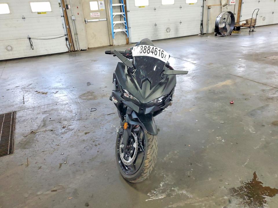 58884616 :رقم المزاد ، ML5EXGG10TDA92455 vin ، 2026 Kawasaki Ex500 مزاد بيع