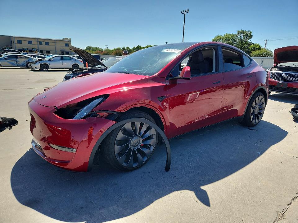 59742106 :رقم المزاد ، 7SAYGDEF6SA374569 vin ، 2025 Tesla Model Y مزاد بيع