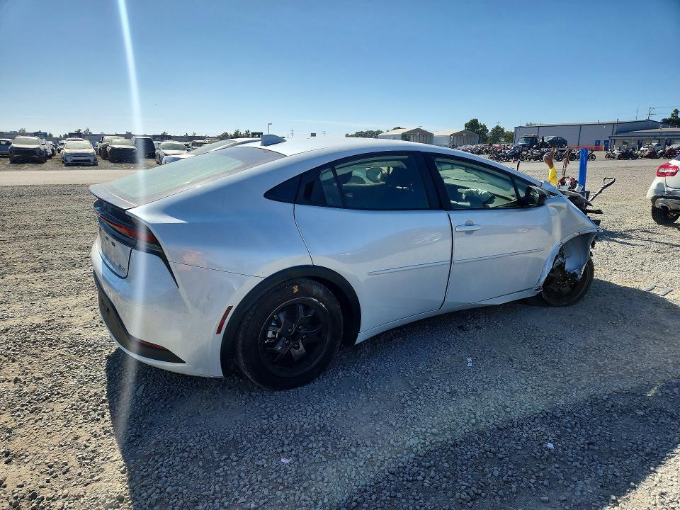 Продажа на аукционе авто 2024 Toyota Prius, vin: JTDACAAU5R3035888, номер лота: 61069146