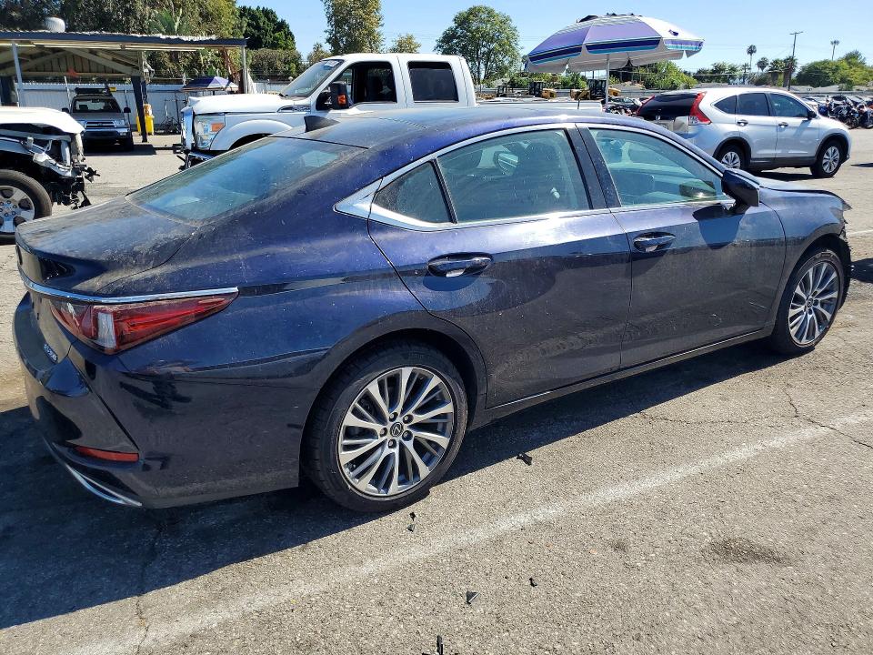 Продажа на аукционе авто 2019 Lexus Es, vin: 58ABZ1B13KU031690, номер лота: 61318746