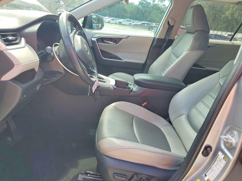 Продажа на аукционе авто 2020 Toyota Rav4, vin: 2T3C1RFV2LC053446, номер лота: 63641726