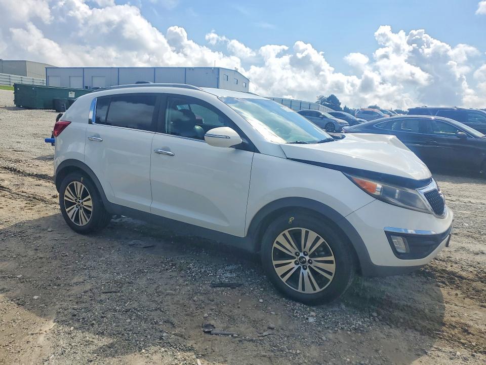 60713576 :رقم المزاد ، KNDPC3AC4E7607825 vin ، 2014 Kia Sportage مزاد بيع