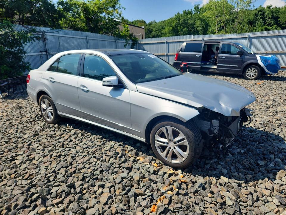 63358716 :رقم المزاد ، WDDHF8HB7BA354848 vin ، 2011 Mercedes-benz E مزاد بيع