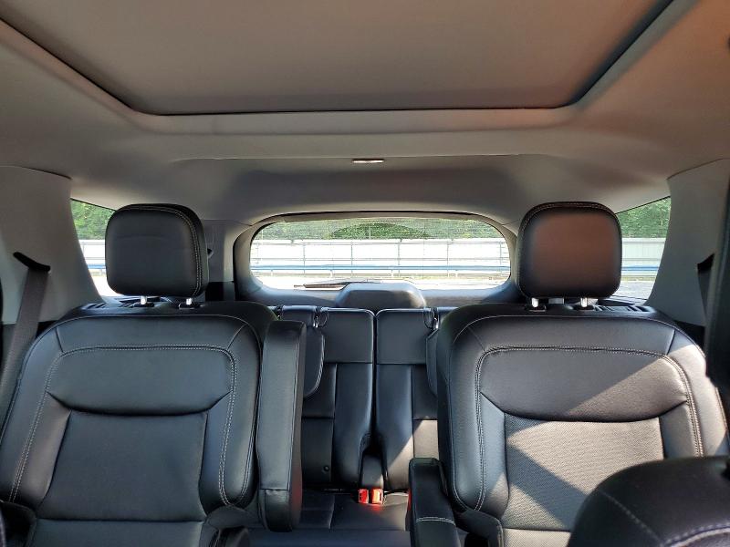 Продажа на аукционе авто 2022 Ford Explorer, vin: 1FMSK8FH3NGA79320, номер лота: 61061886