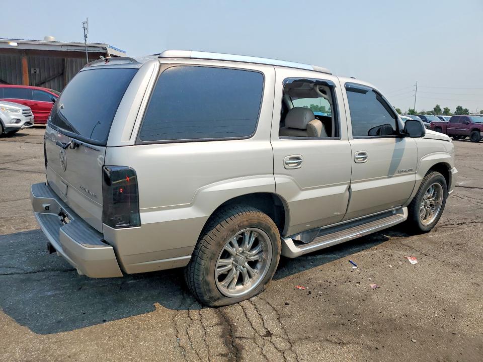 59368186 :رقم المزاد ، 1GYEC63T14R210561 vin ، 2004 Cadillac Escalade L مزاد بيع