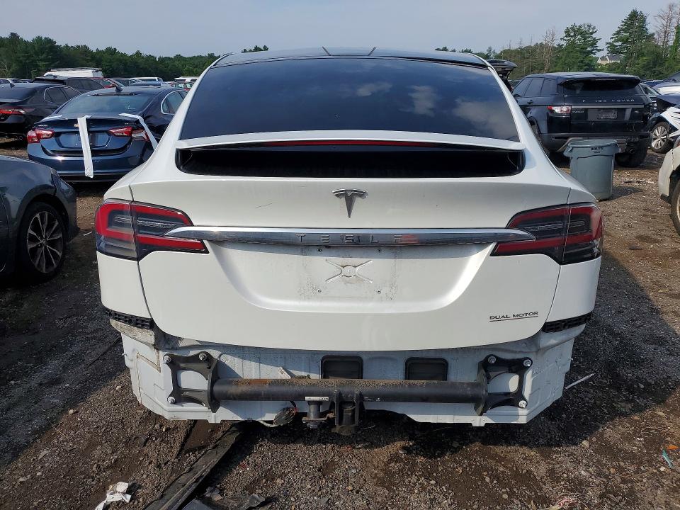 Продажа на аукционе авто 2019 Tesla Model X, vin: 5YJXCBE4XKF200269, номер лота: 59291866