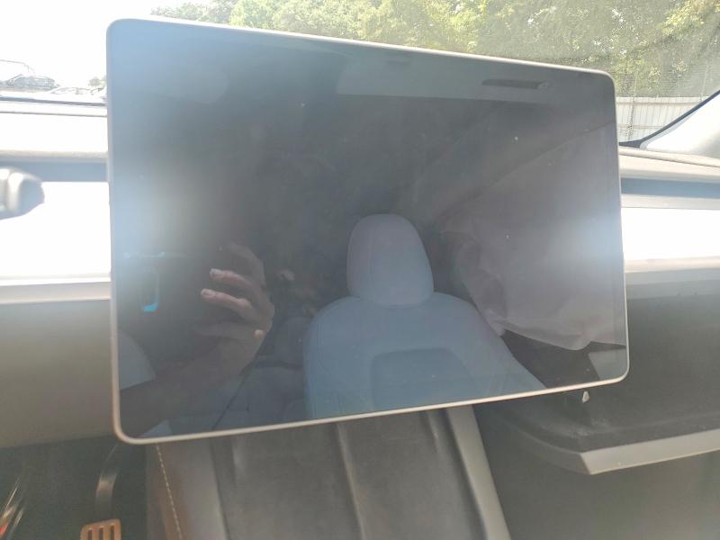 Продаж на аукціоні авто 2022 Tesla Model Y, vin: 7SAYGDEF1NF377015, номер лоту: 61249856
