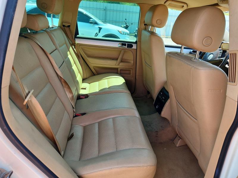 60838946 :رقم المزاد ، WVGBE77L18D035570 vin ، 2008 Volkswagen Touareg 2 مزاد بيع