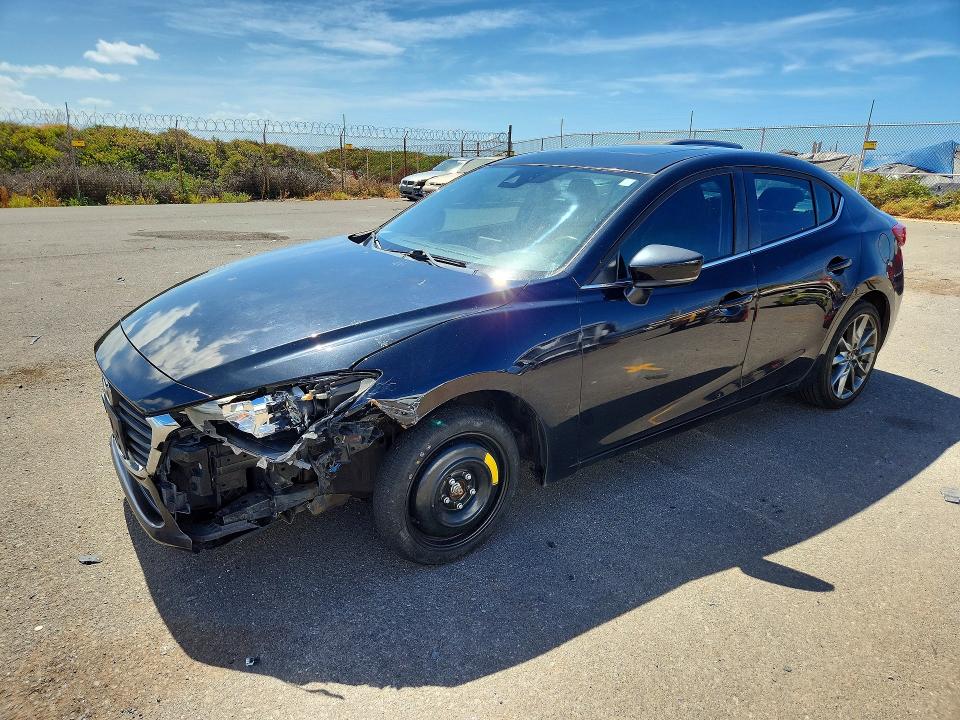 2018 Mazda 3 მანქანა იყიდება აუქციონზე, vin: 3MZBN1V33JM174840, აუქციონის ნომერი: 58841376