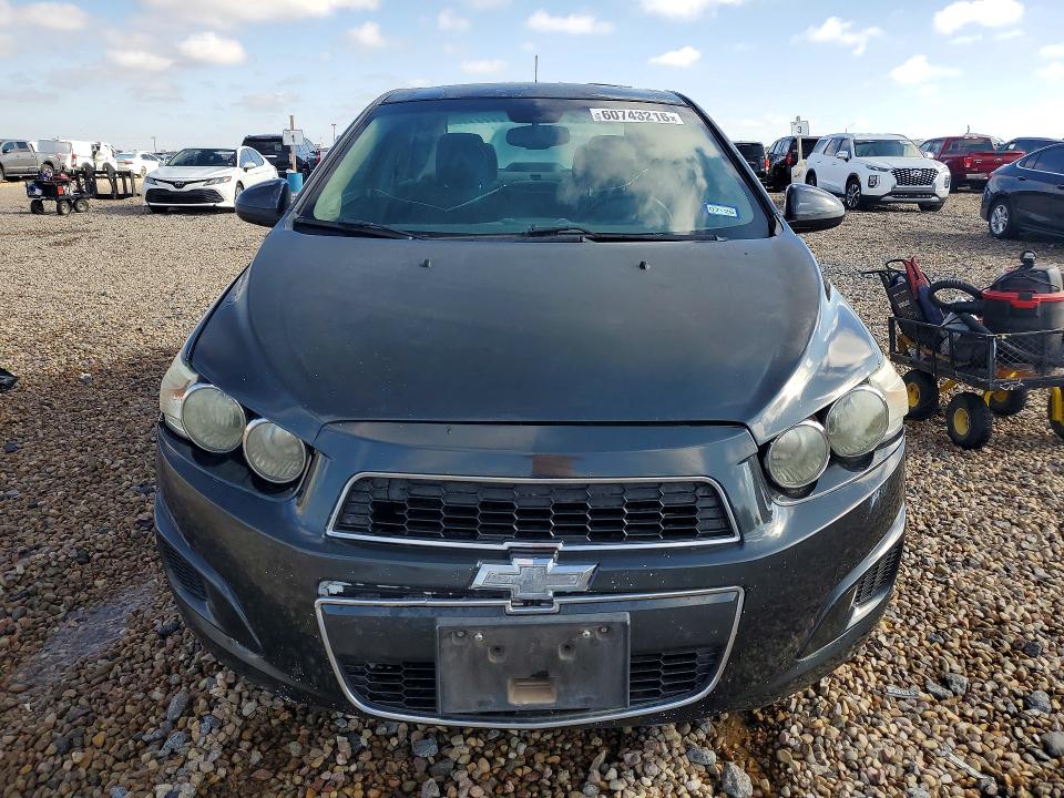 2015 Chevrolet Sonic მანქანა იყიდება აუქციონზე, vin: 1G1JC5SH4F4127775, აუქციონის ნომერი: 60743216