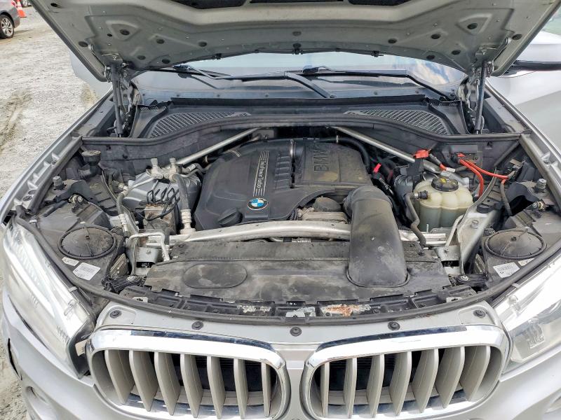 Aukcja sprzedaży 2017 Bmw X5, vin: 5UXKR0C3XH0V76869, numer aukcji: 63050306