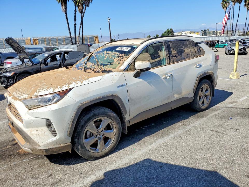 Auction sale of the 2020 Toyota Rav4, vin: 2T3DWRFV6LW068682, lot number: 62301376