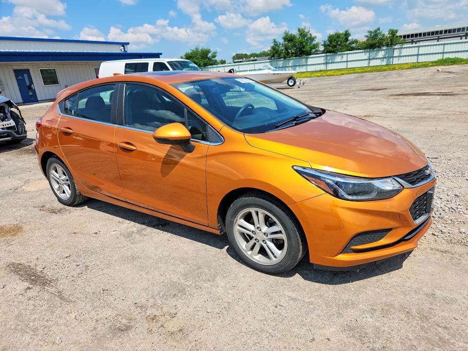 Продажа на аукционе авто 2017 Chevrolet Cruze, vin: 3G1BE6SMXHS558111, номер лота: 59825236