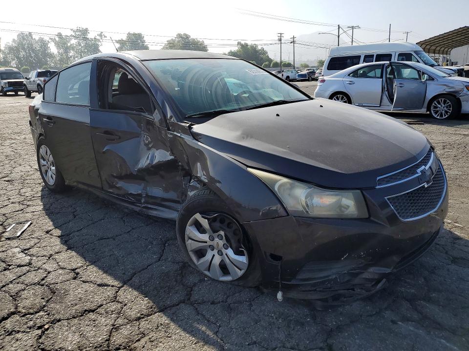 62314276 :رقم المزاد ، 1G1PA5SHXE7308943 vin ، 2014 Chevrolet Cruze مزاد بيع