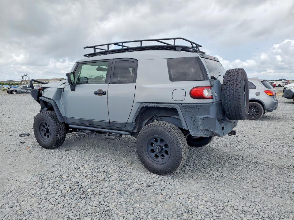 Продаж на аукціоні авто 2013 Toyota Fj Cruiser, vin: JTEBU4BF8DK156105, номер лоту: 62761806
