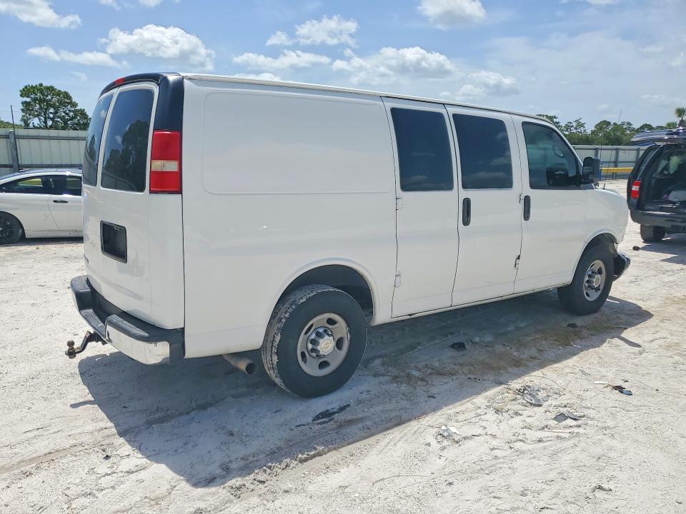61543246 :رقم المزاد ، 1GCWGFCAXE1141253 vin ، 2014 Chevrolet Express G2500 مزاد بيع