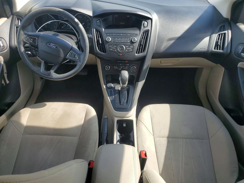 62000636 :رقم المزاد ، 1FADP3K25JL225095 vin ، 2018 Ford Focus مزاد بيع