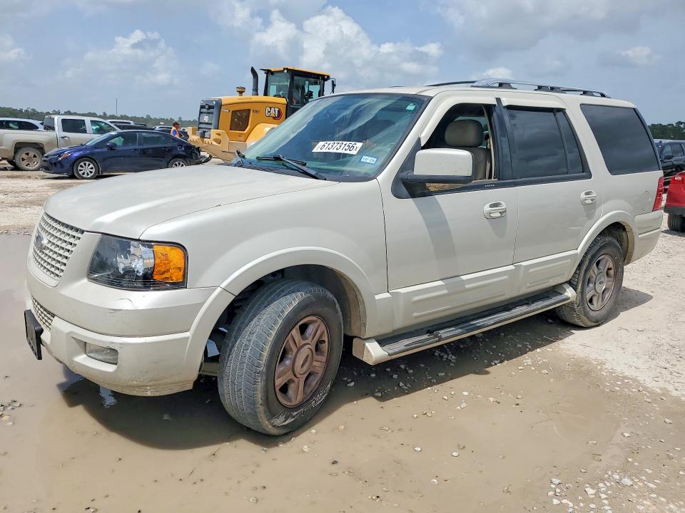 2006 Ford Expedition მანქანა იყიდება აუქციონზე, vin: 1FMPU19556LA81894, აუქციონის ნომერი: 61373156