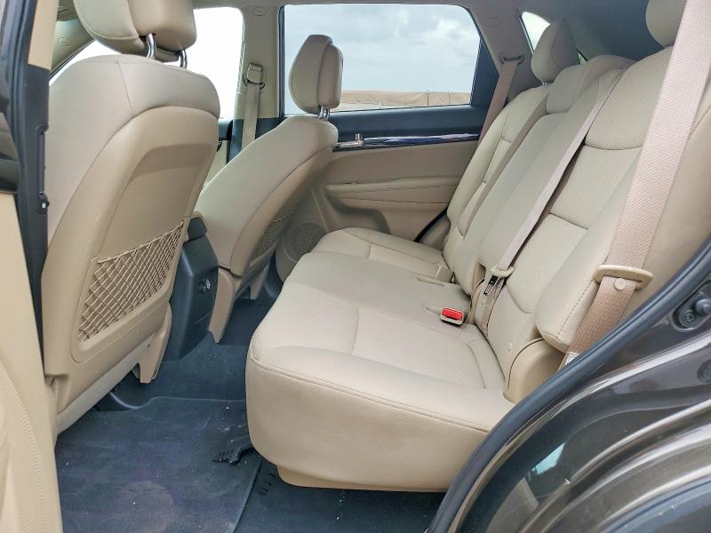 2011 Kia Sorento მანქანა იყიდება აუქციონზე, vin: 5XYKTDA29BG037407, აუქციონის ნომერი: 58536596