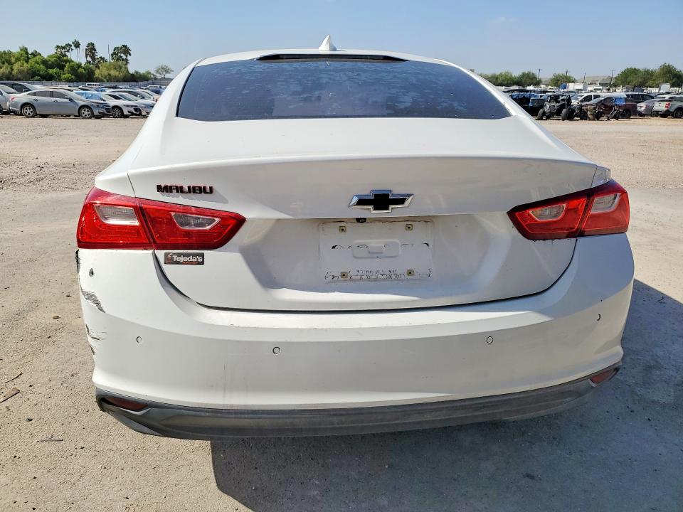 62801706 :رقم المزاد ، 1G1ZD5ST2JF238178 vin ، 2018 Chevrolet Malibu مزاد بيع
