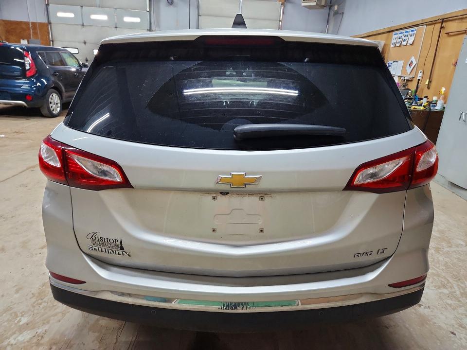 Продаж на аукціоні авто 2020 Chevrolet Equinox, vin: 3GNAXUEV0LS559385, номер лоту: 61210076