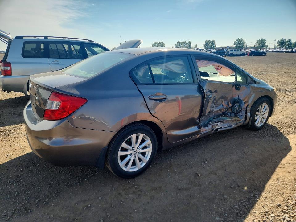 61507636 :رقم المزاد ، 2HGFB2F58CH027208 vin ، 2012 Honda Civic مزاد بيع