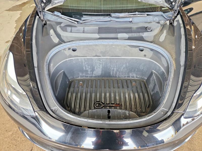 62525286 :رقم المزاد ، 5YJ3E1EAXNF188637 vin ، 2022 Tesla Model 3 مزاد بيع