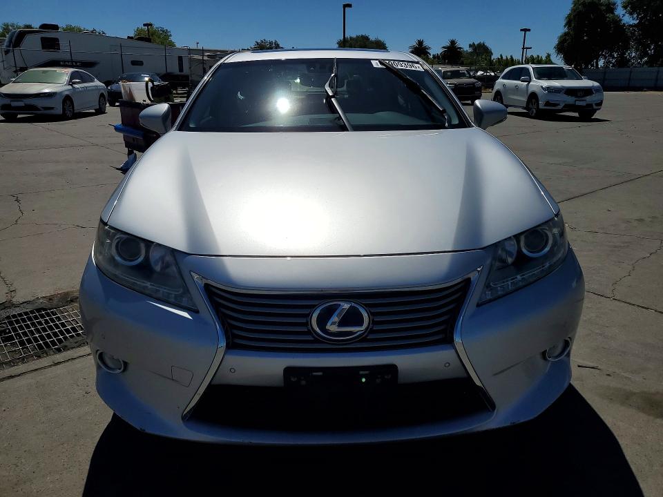 2013 Lexus Es მანქანა იყიდება აუქციონზე, vin: JTHBW1GG8D2006864, აუქციონის ნომერი: 62909396