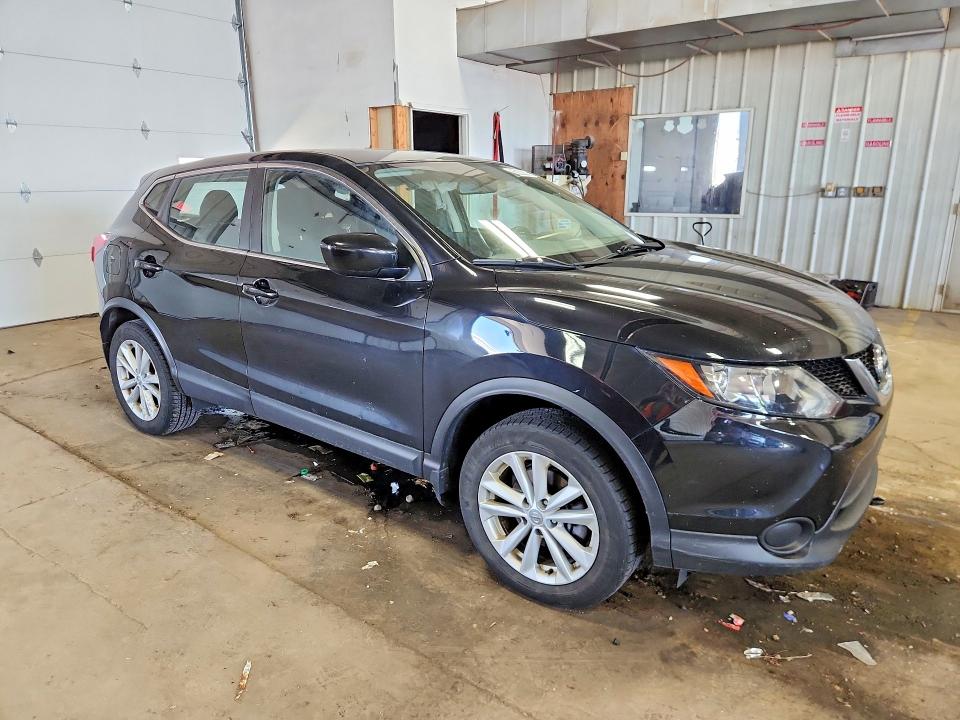 Продажа на аукционе авто 2017 Nissan Rogue Sport, vin: JN1BJ1CP0HW018563, номер лота: 60038316