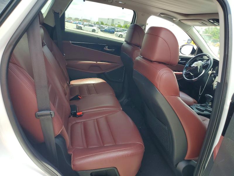 60966616 :رقم المزاد ، 5XYPK4A52HG317598 vin ، 2017 Kia Sorento مزاد بيع