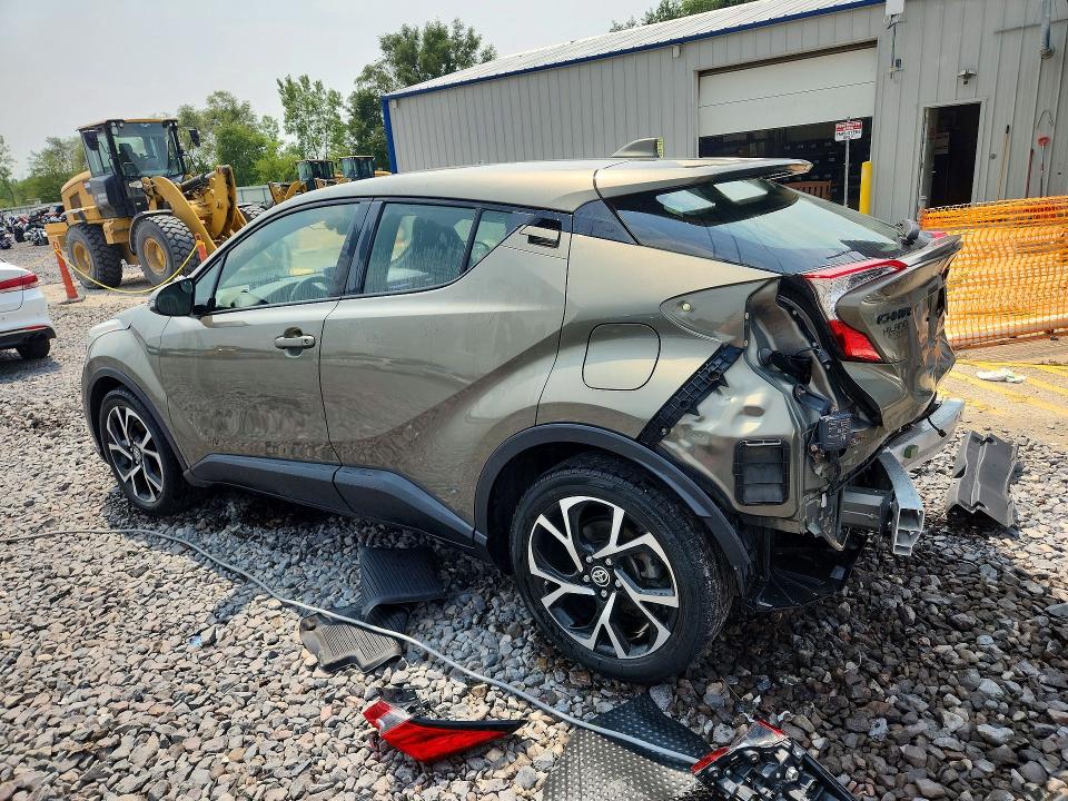 Продажа на аукционе авто 2021 Toyota C-hr, vin: JTNKHMBX1M1115916, номер лота: 62764426