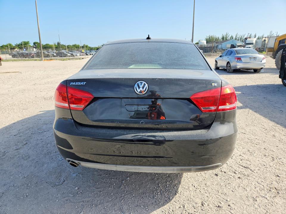 61401106 :رقم المزاد ، 1VWBH7A32DC025227 vin ، 2013 Volkswagen Passat مزاد بيع