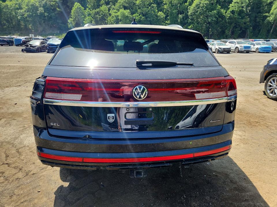 2024 Volkswagen Atlas Cross Sport მანქანა იყიდება აუქციონზე, vin: 1V2FE2CA7RC234187, აუქციონის ნომერი: 59880836