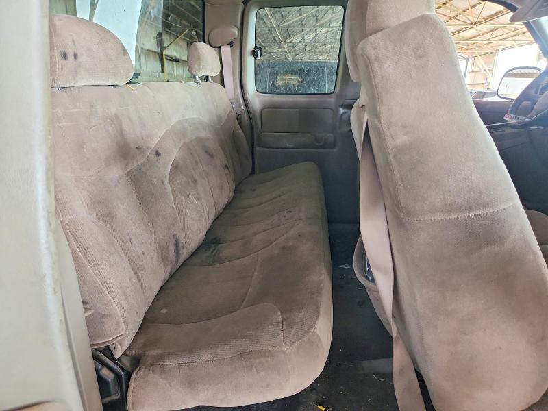 60378556 :رقم المزاد ، 2GTEK19V711385907 vin ، 2001 Gmc New Sierra مزاد بيع