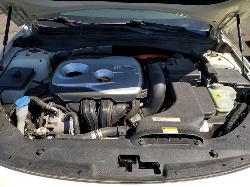 2017 Kia Optima Hybrid მანქანა იყიდება აუქციონზე, vin: KNAGU4LE5H5014845, აუქციონის ნომერი: 63369356