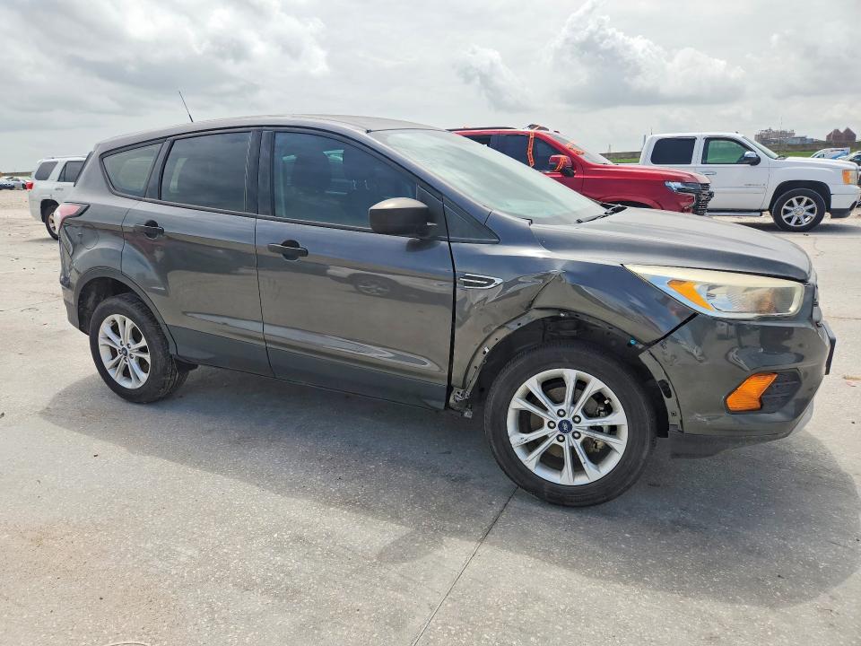 Продаж на аукціоні авто 2017 Ford Escape, vin: 1FMCU0F70HUE35221, номер лоту: 61380876