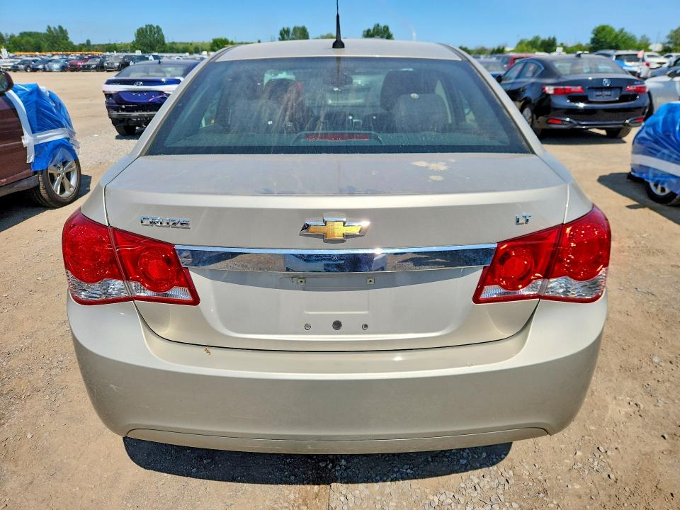 62146836 :رقم المزاد ، 1G1PC5SB4E7337473 vin ، 2014 Chevrolet Cruze مزاد بيع