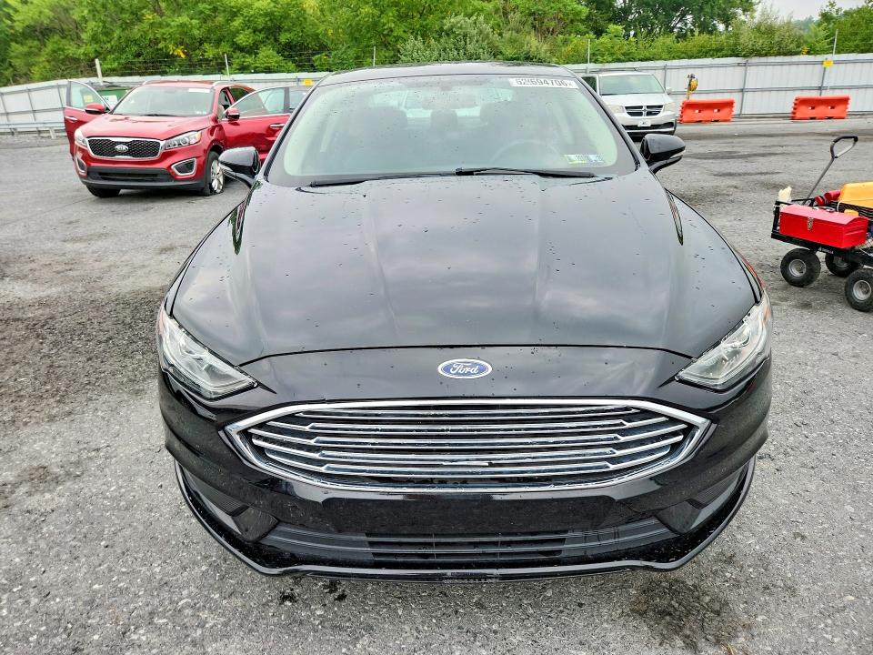2017 Ford Fusion მანქანა იყიდება აუქციონზე, vin: 3FA6P0HDXHR341677, აუქციონის ნომერი: 62694706