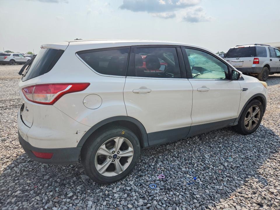 2014 Ford Escape მანქანა იყიდება აუქციონზე, vin: 1FMCU9GX1EUB75412, აუქციონის ნომერი: 61675576