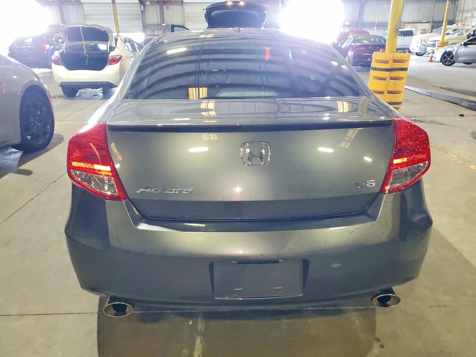 Aukcja sprzedaży 2011 Honda Accord, vin: 1HGCS2B85BA008678, numer aukcji: 61118626